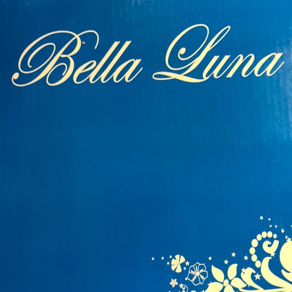 ⭐️SOLD OUT⭐️ Bella Luna high heels with champagne sequins - Picture 6 of 7